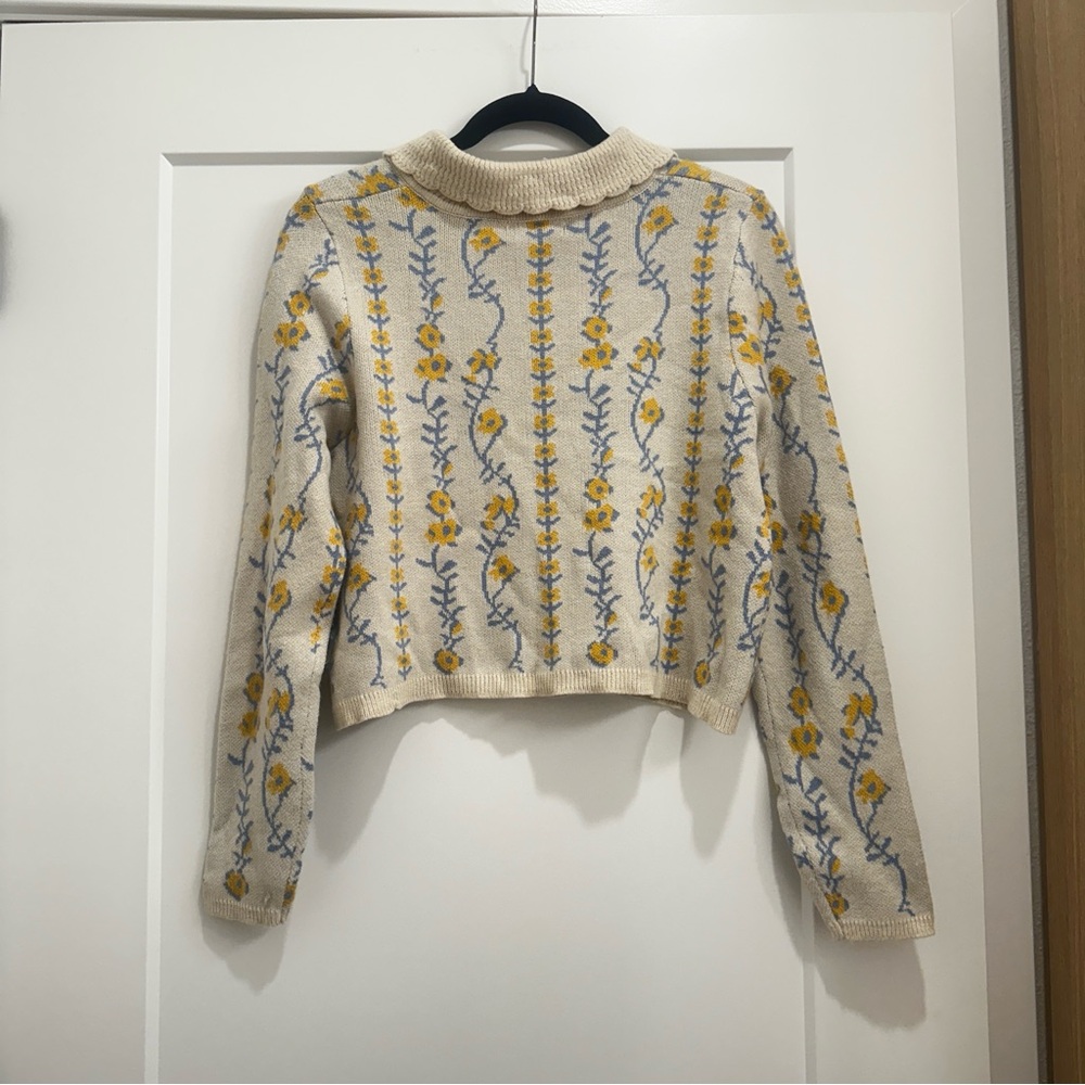 Sincerely Jules Cream Floral Knit Cardigan Cropped Womens Size Small - Picture 2 of 3